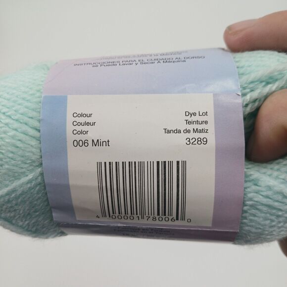 Lot Of 2 Mary Maxim Baby's Best Vintage 006 Mint Yarn 160yds - Picture 2 of 6
